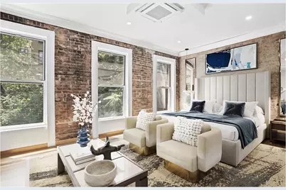 330 W 46th Street #1, New York City, NY 10036 - Photo 4