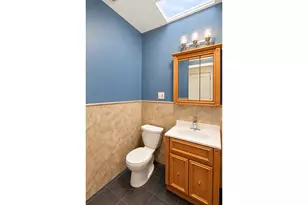 82 Sterling Pl, New York City, NY 11217 - Photo 10