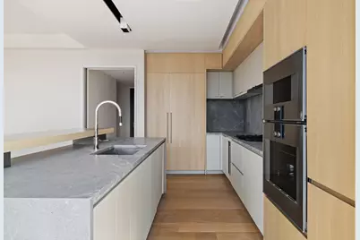 100 Vandam Street #10A, New York, NY 10013 - Photo 4