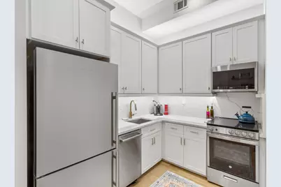 573 Gates Avenue #1R, Brooklyn, NY 11221 - Photo 4