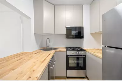 315 E 65th Street #APT8K, New York City, NY 10065 - Photo 4