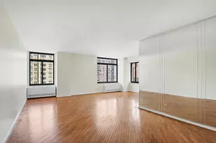 400 E 70th St, New York, NY 10021 - Photo 2
