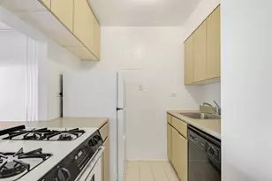 400 E 70th St, New York, NY 10021 - Photo 6