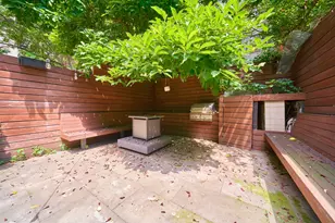 247 W 122nd St, New York City, NY 10027 - Photo 2
