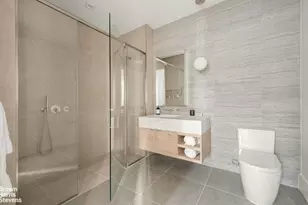 517 W 29th St, New York, NY 10001 - Photo 8
