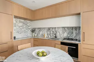 517 W 29th St, New York, NY 10001 - Photo 4