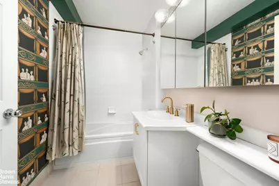 68 Bradhurst Avenue #1U, New York City, NY 10030 - Photo 12