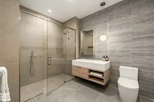 517 W 29th St, New York, NY 10001 - Photo 6
