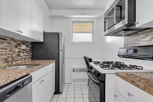 5700 Arlington Ave, New York City, NY 10471 - Photo 4