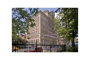 305 2nd Ave, New York, NY 10003 - Photo 14