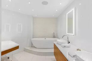 415 E 37th St, New York City, NY 10016 - Photo 10