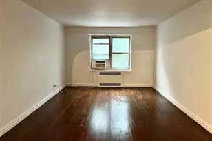61-41 Saunders St, New York City, NY 11374 - Photo 2