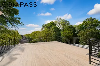 1233 Todt Hill Road, New York, NY 10304 - Photo 24