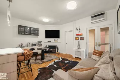 459 Hudson Street #2B, New York, NY 10014 - Photo 2