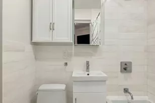459 Hudson St, New York, NY 10014 - Photo 6