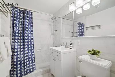 136 E Broadway #3A, New York, NY 10002 - Photo 8