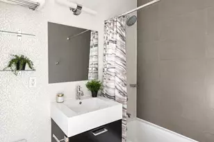 524 Manhattan Ave, New York City, NY 11222 - Photo 8