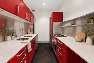 148 W 23rd Street #4D, New York, NY 10011 - Photo 4