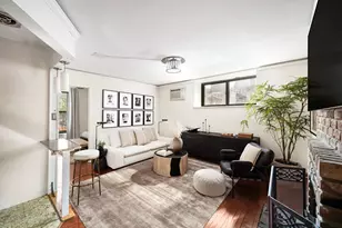 160 E 26th St, New York City, NY 10010 - Photo 2