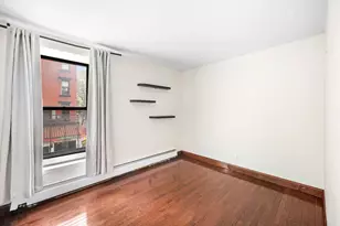 160 E 26th St, New York City, NY 10010 - Photo 8