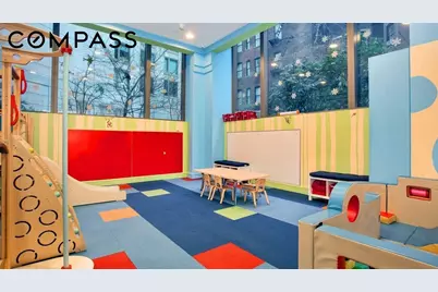 240 Riverside Boulevard #10E, New York City, NY 10069 - Photo 18