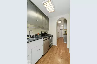 24 W 55th Street #6C, New York City, NY 10019 - Photo 6