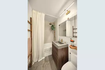 90 Gold Street #21F, New York City, NY 10038 - Photo 4