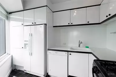150 W 56th Street #3107, New York City, NY 10019 - Photo 10