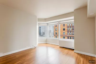150 W 56th Street #3107, New York City, NY 10019 - Photo 6