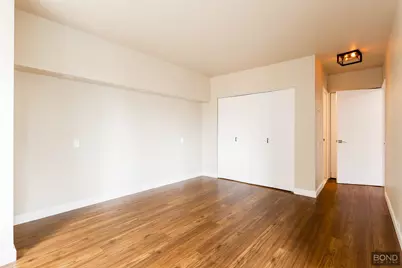 150 W 56th Street #3107, New York City, NY 10019 - Photo 8