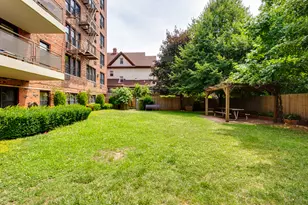 515 E 7th St, New York City, NY 11218 - Photo 14