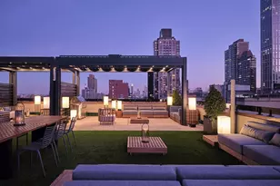 305 E 61st St, New York, NY 10065 - Photo 22