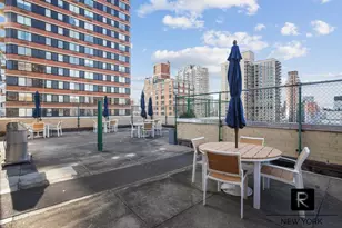 370 E 76th St, New York City, NY 10021 - Photo 8