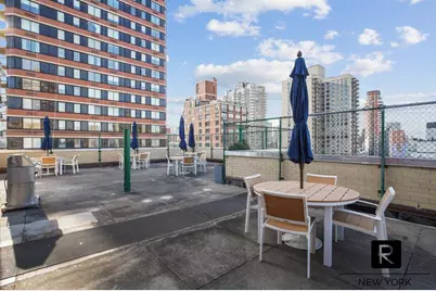 370 E 76th Street #B-707, New York City, NY 10021 - Photo 8