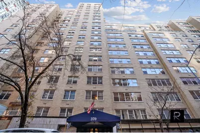 370 E 76th Street #B-707, New York City, NY 10021 - Photo 10
