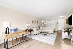 185 W End Ave, New York City, NY 10023 - Photo 2