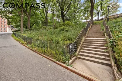 552 Riverside Drive #1A, New York, NY 10027 - Photo 14