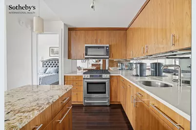 140 W End Avenue #25W, New York City, NY 10023 - Photo 4