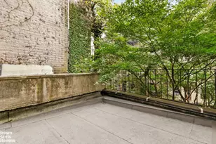 325 E 9th St, New York City, NY 10003 - Photo 8