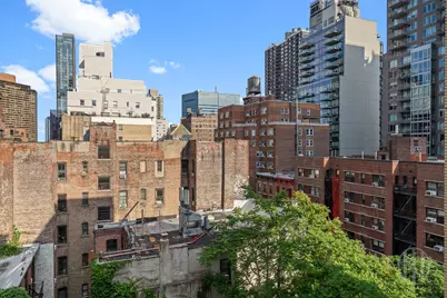 211 E 35th Street #8E, New York, NY 10016 - Photo 14