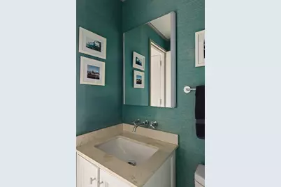 171 E 84th Street #33E, New York, NY 10028 - Photo 10