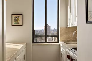 171 E 84th St, New York, NY 10028 - Photo 8