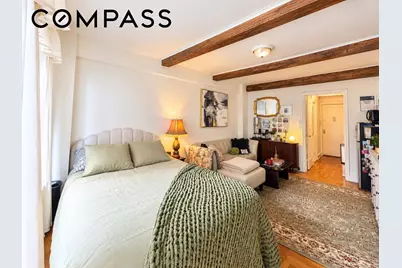 433 W 34th Street #4D, New York City, NY 10001 - Photo 1