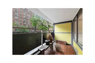 142 E 16th St, New York City, NY 10003 - Photo 4