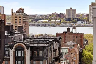 221 W 77th St, New York, NY 10024 - Photo 10