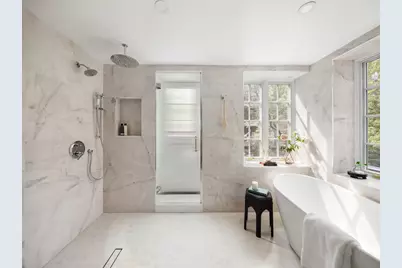 436 W 20th Street, New York, NY 10011 - Photo 8