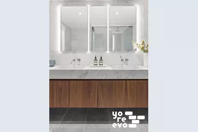 142 W 19th Street #2, New York City, NY 10011 - Photo 16