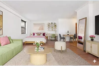 579 W 215th Street #7C, New York, NY 10034 - Photo 2