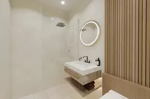 140 7th Ave, New York, NY 10011 - Photo 4