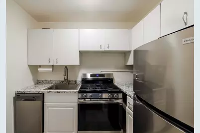140 7th Avenue #5G, New York, NY 10011 - Photo 10